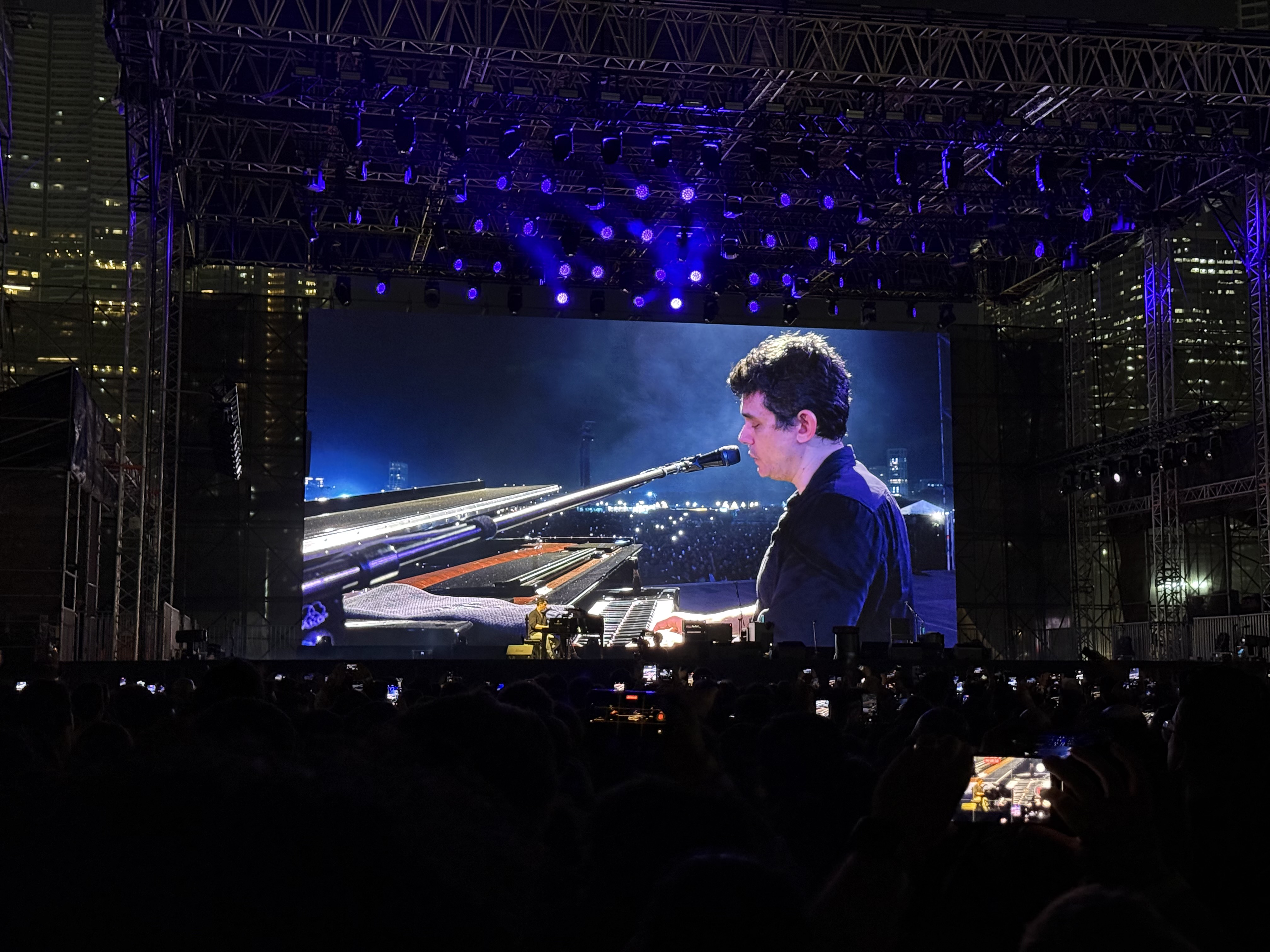 John Mayer — Mumbai